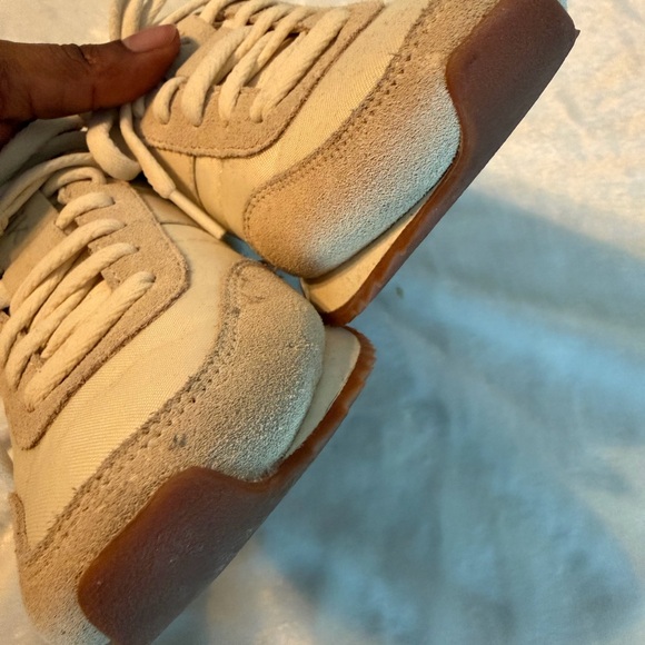 Women's Kizik Slip on Sneakers - Picture 5 of 11